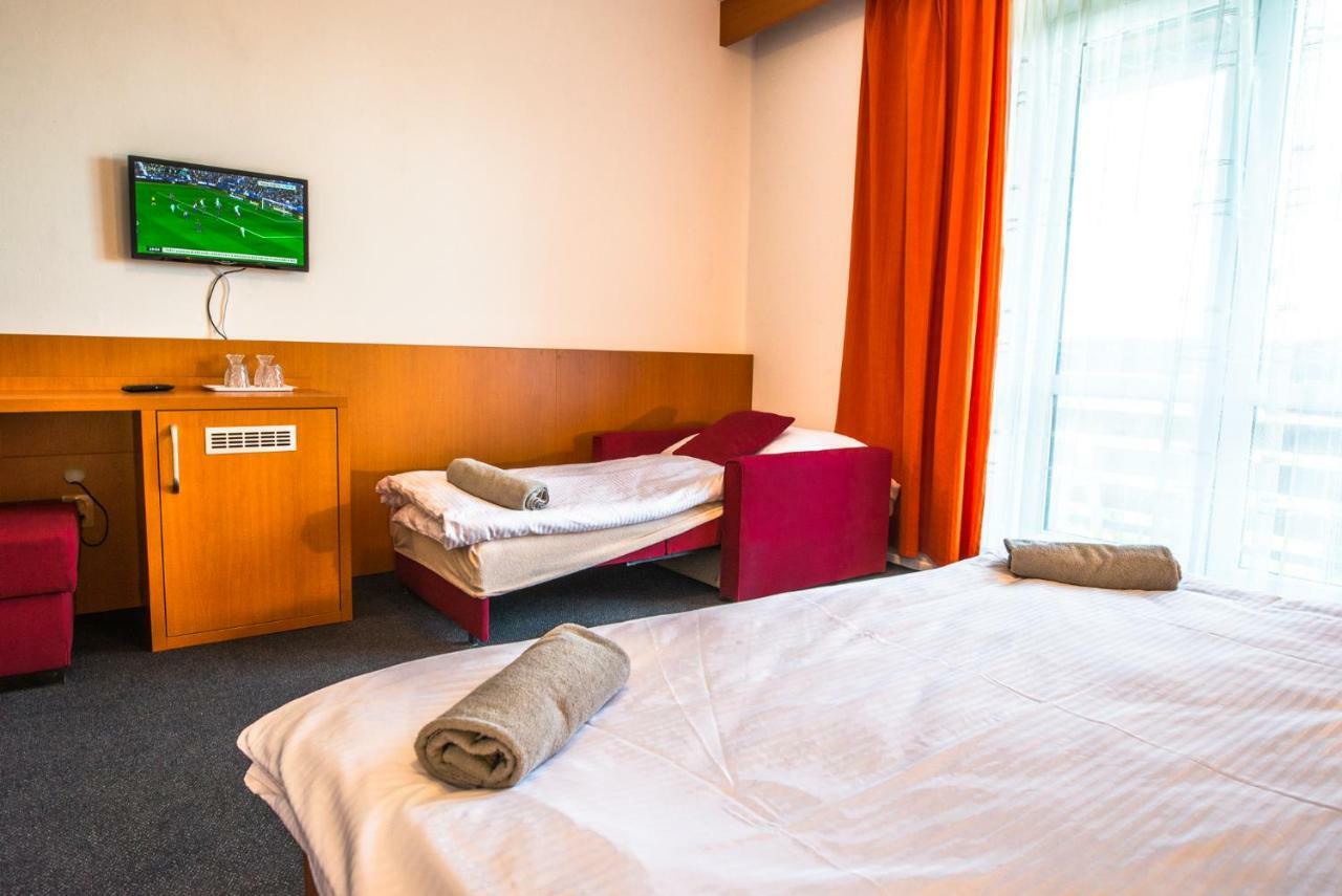 Horský hotel Kozubová Dolní Lomná Exteriér fotografie